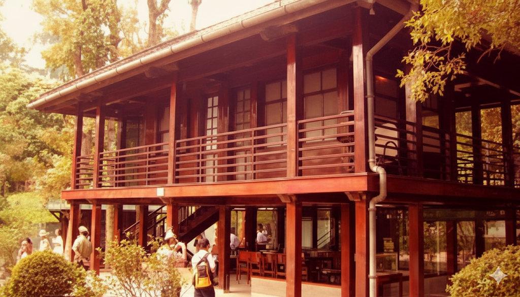 Nhà sàn đơn sơ của Bác Hồ